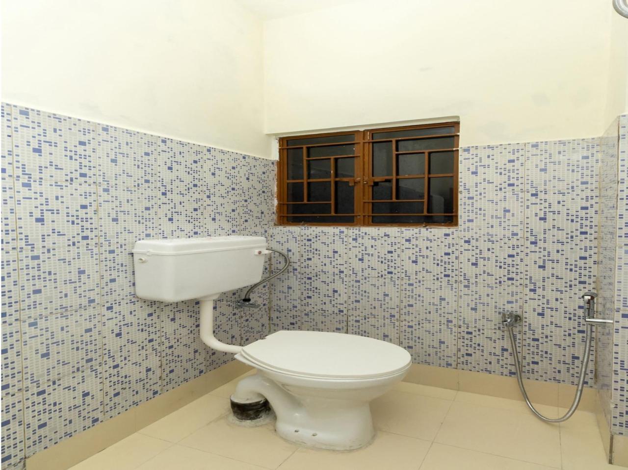 Hotel Travellers Inn Шиллонг Екстер'єр фото
